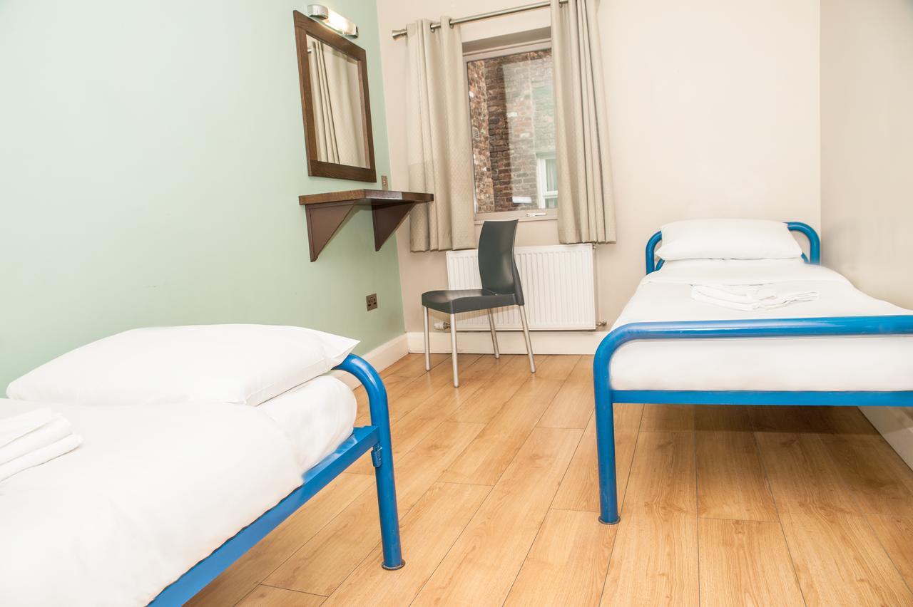 Isaacs Hostel Dublin Extérieur photo