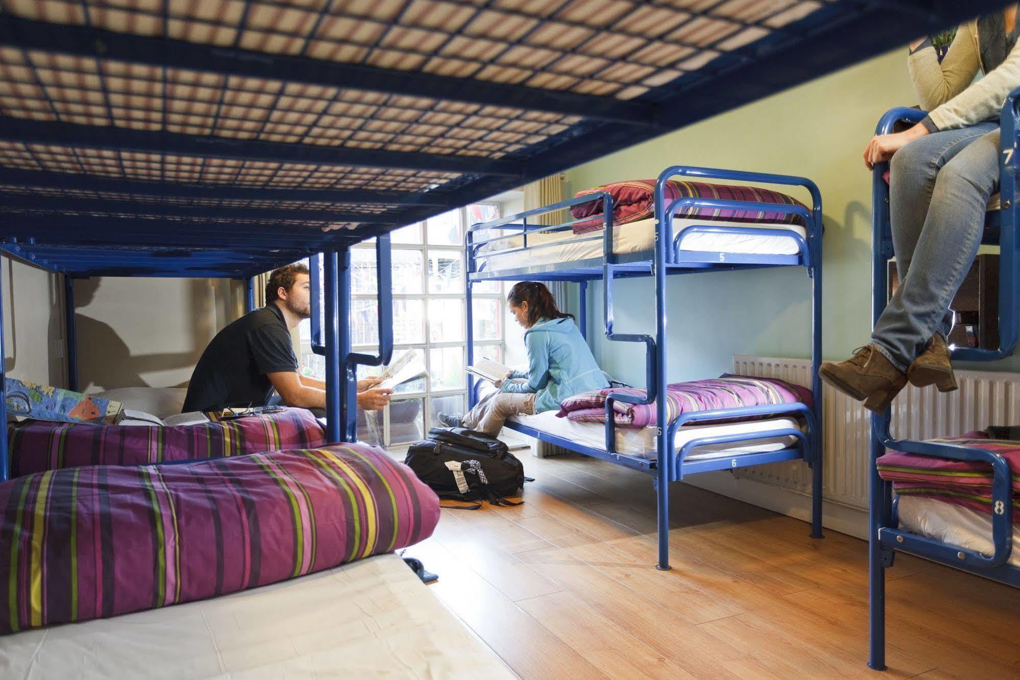 Isaacs Hostel Dublin Extérieur photo