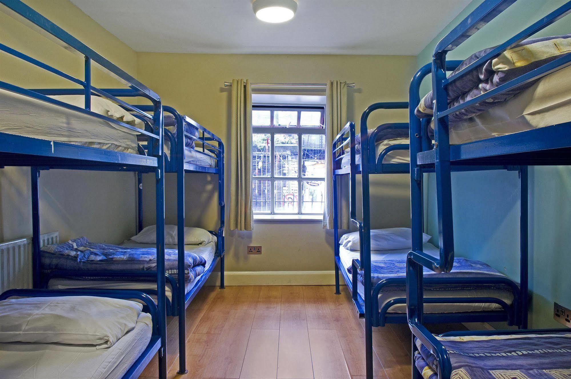 Isaacs Hostel Dublin Extérieur photo